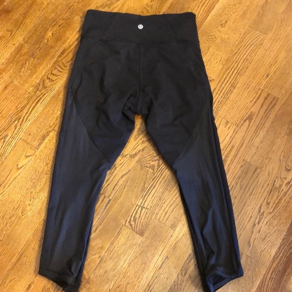 Lululemon leggings - Picture 4 of 5